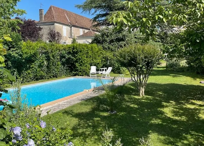 Bed and breakfast Jardin Des Remparts 4*